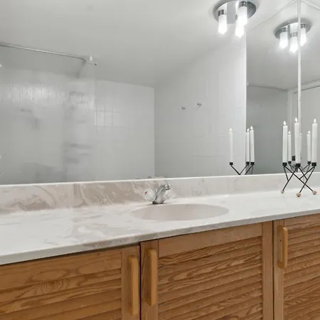 Bad, Lejl 52 アパート *